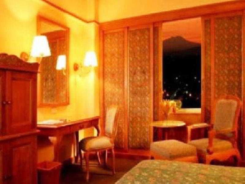 Hotel Mutiara Malioboro Yogyakarta Eksteriør billede