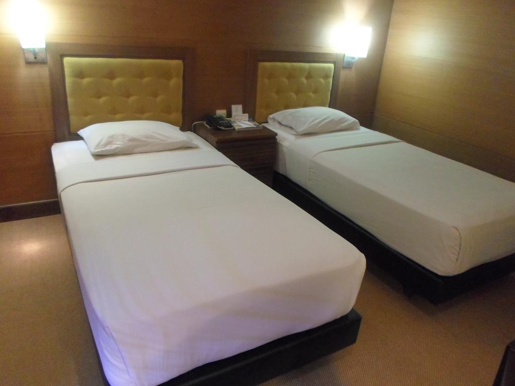 Hotel Mutiara Malioboro Yogyakarta Eksteriør billede
