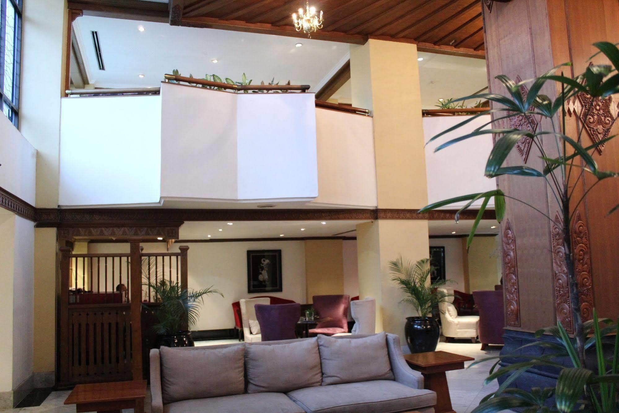 Hotel Mutiara Malioboro Yogyakarta Eksteriør billede