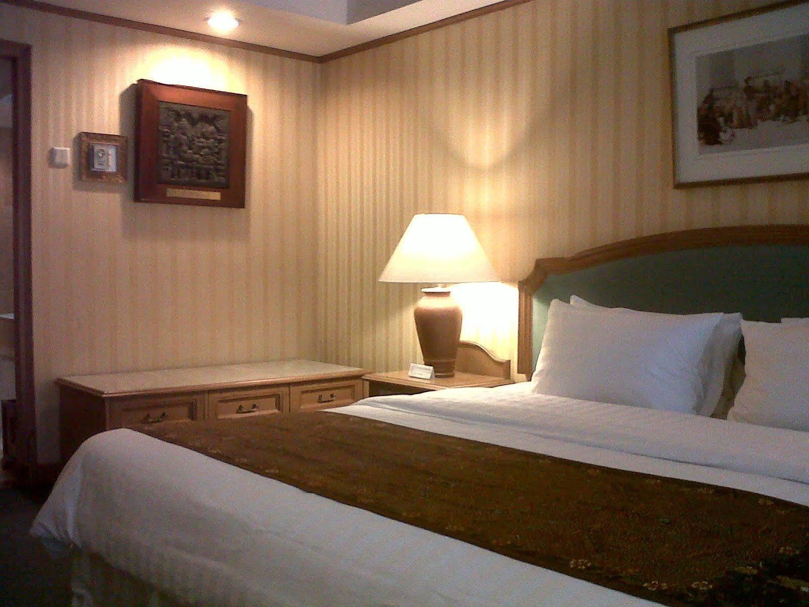 Hotel Mutiara Malioboro Yogyakarta Eksteriør billede