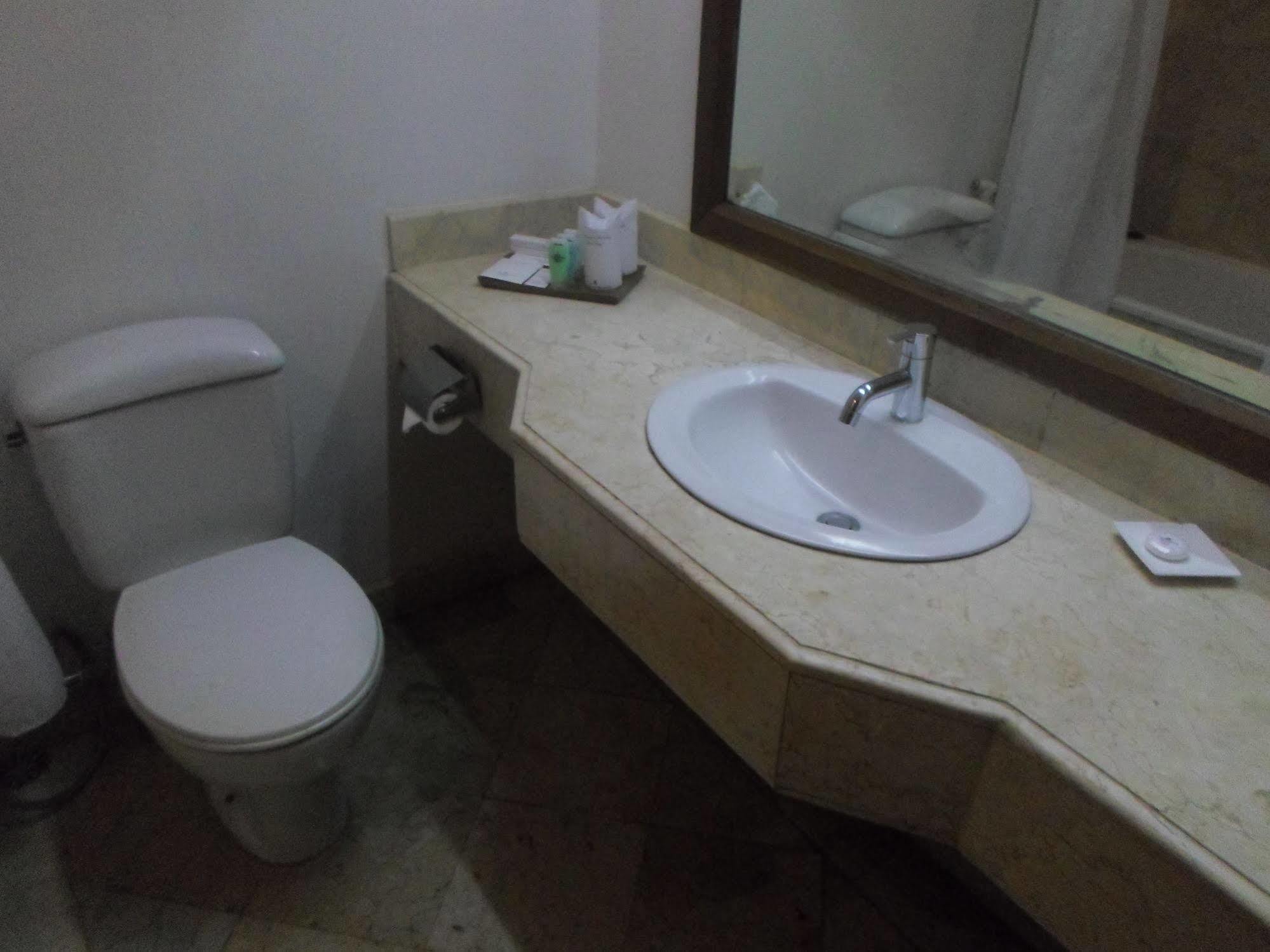 Hotel Mutiara Malioboro Yogyakarta Eksteriør billede