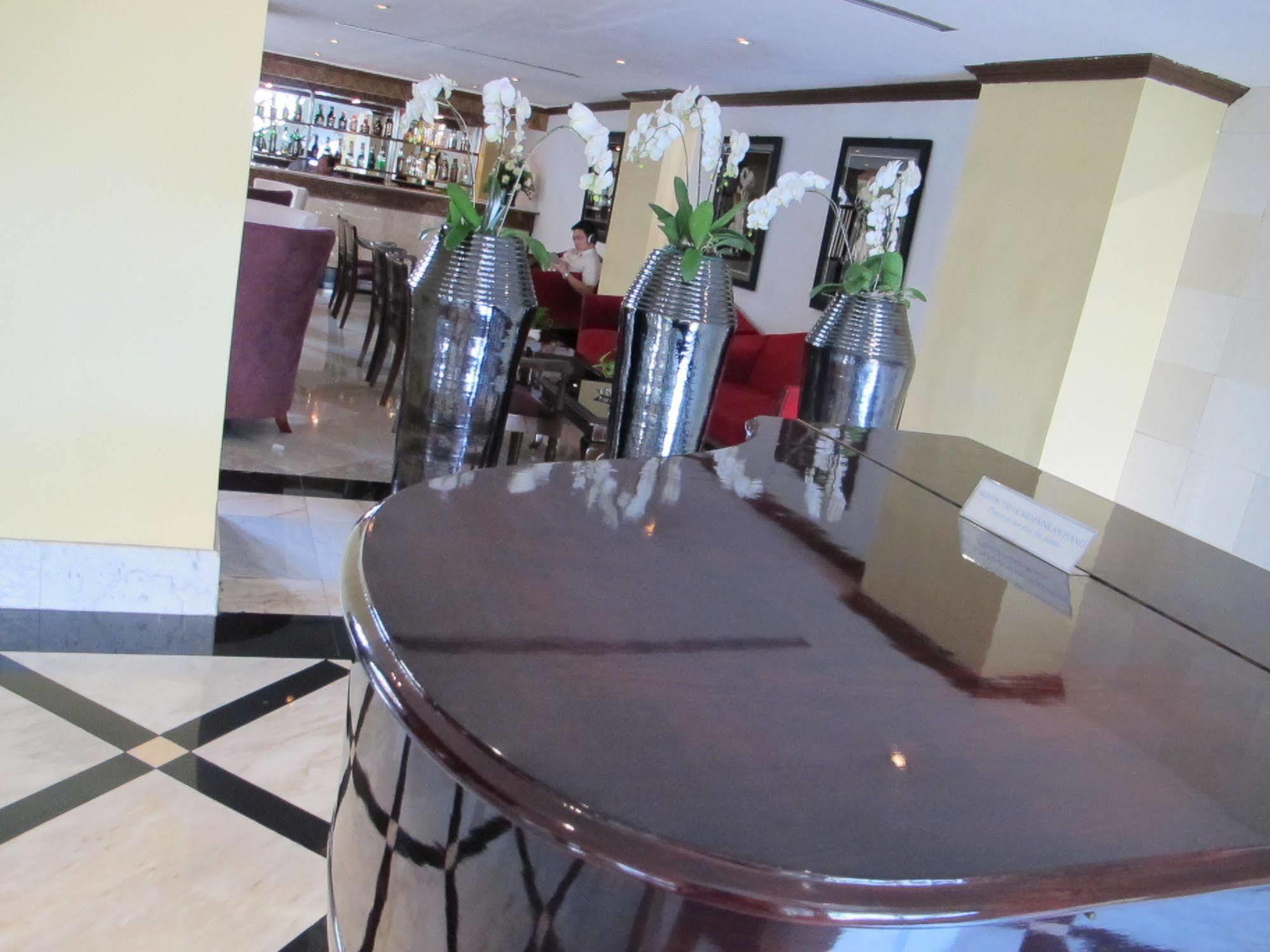 Hotel Mutiara Malioboro Yogyakarta Eksteriør billede