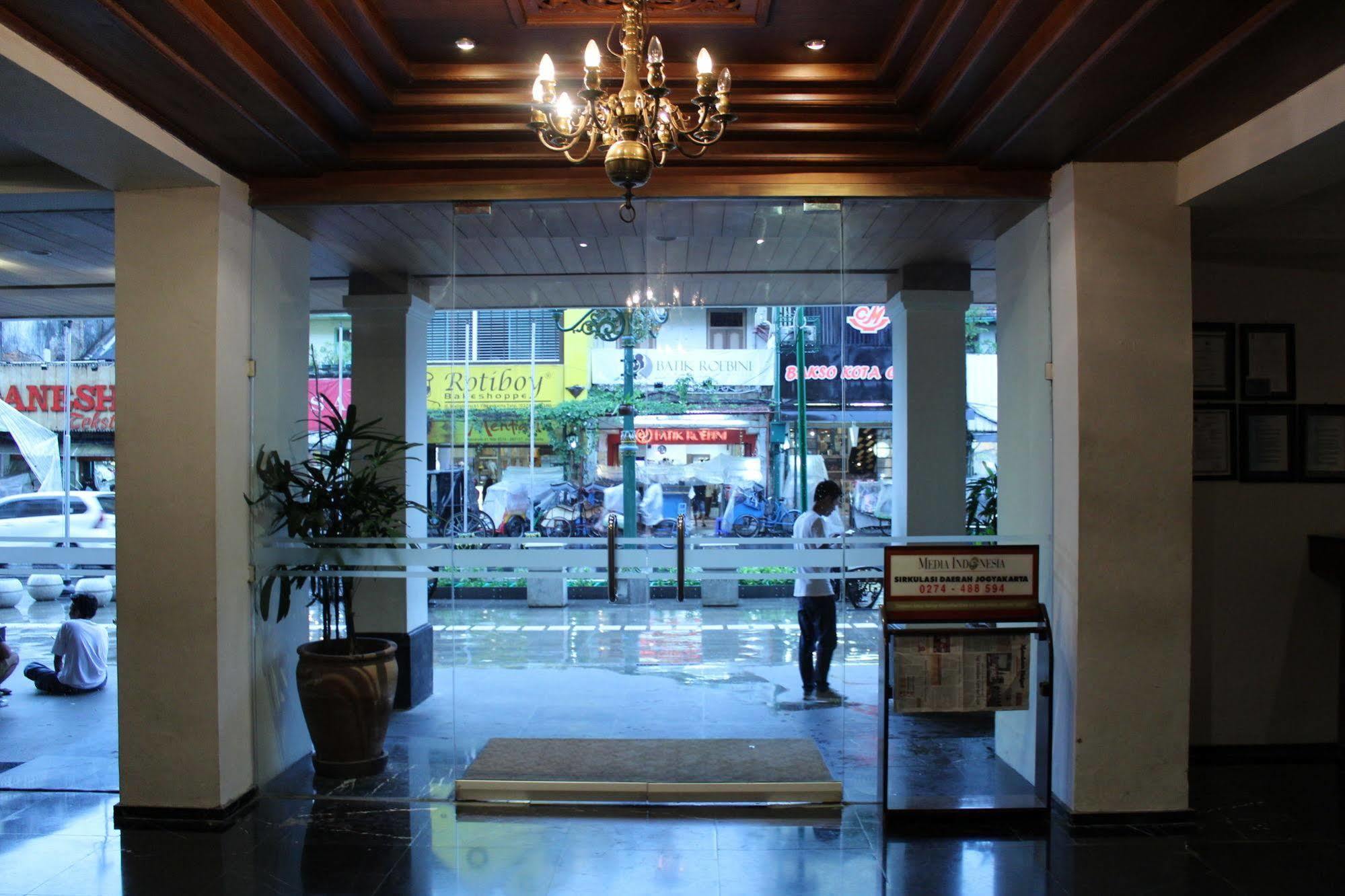 Hotel Mutiara Malioboro Yogyakarta Eksteriør billede